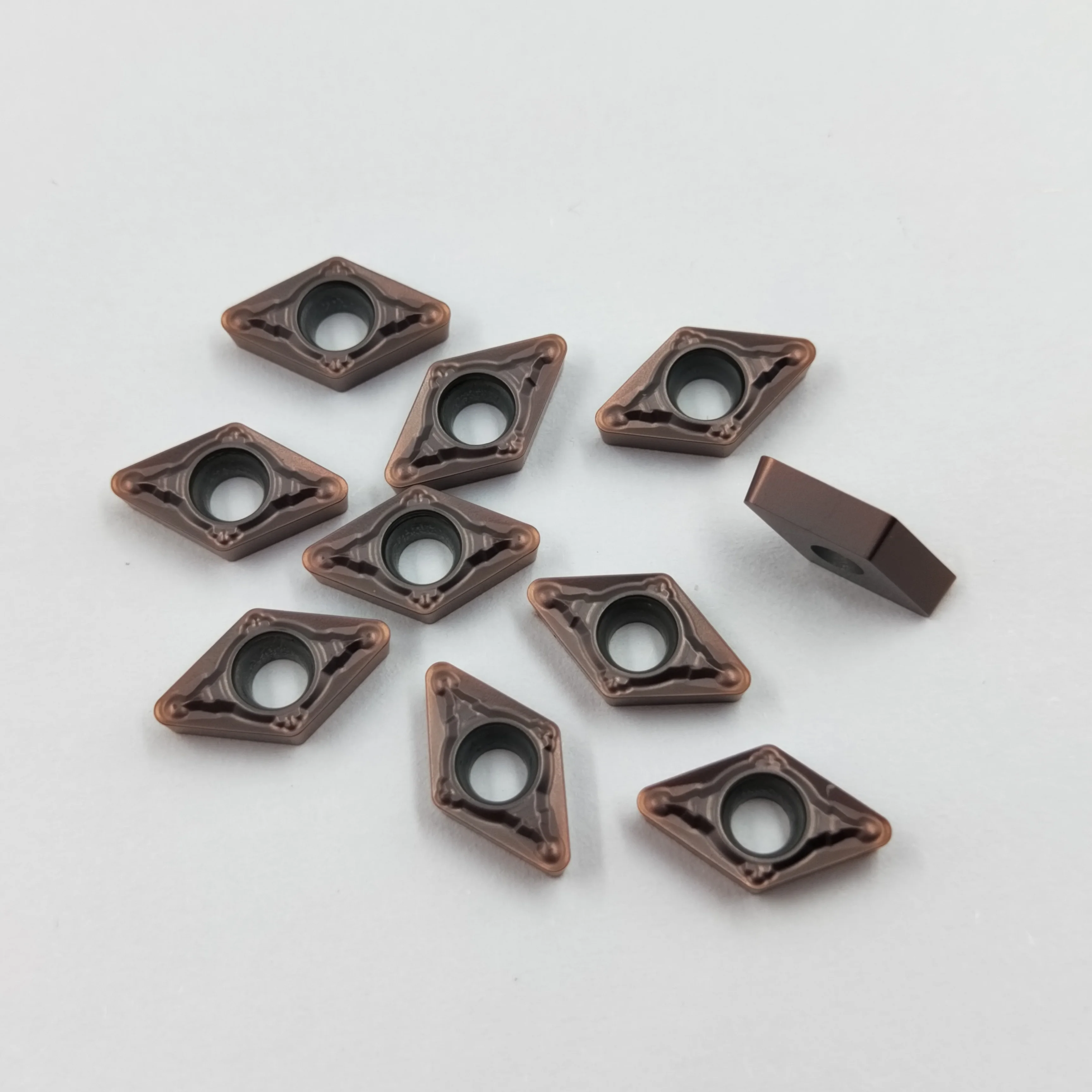 10pcs DCMT070204 MV DCMT070208 MV DCMT11T308 MV DCMT CNC Lathe Cutter Carbide Inserts Turning Tools For Stainless Steel