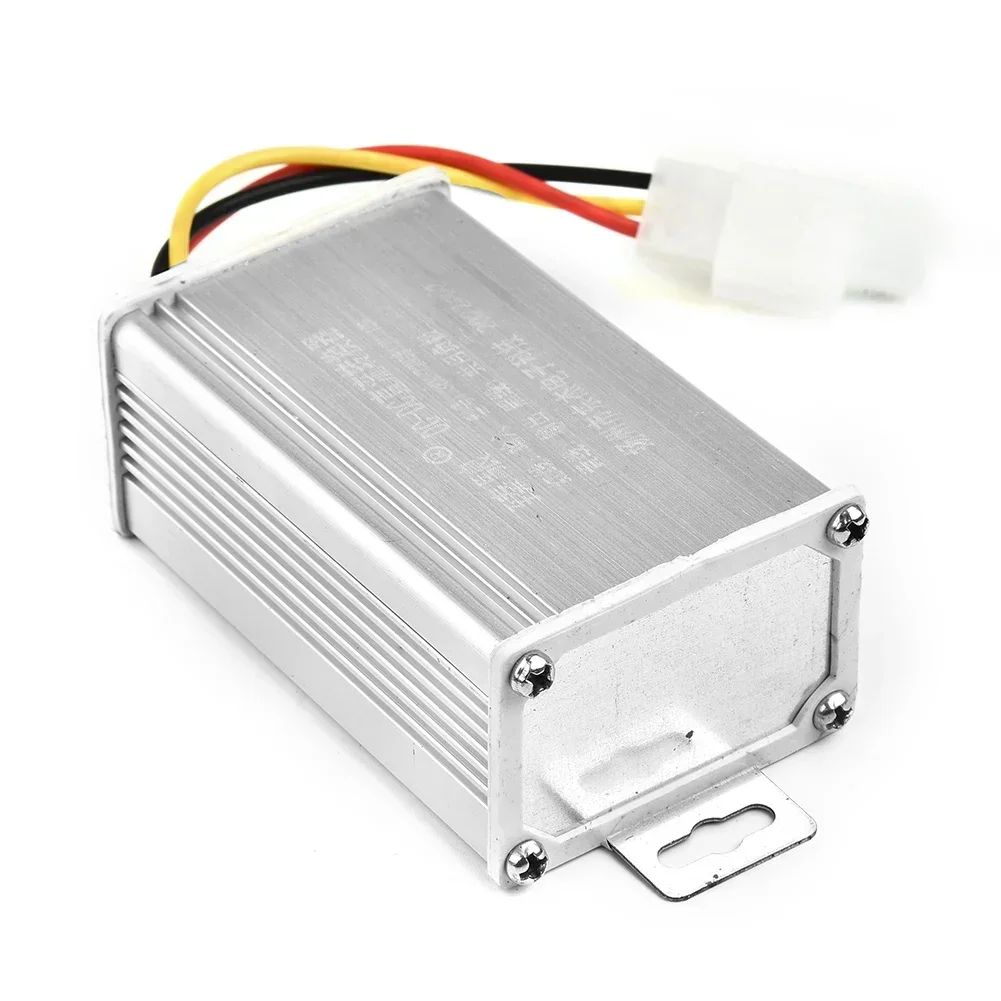 Convertir alta potencia para electrodomésticos de motocicleta eléctrica con transformador adaptador convertidor DC 36V 72V a 12V/10A