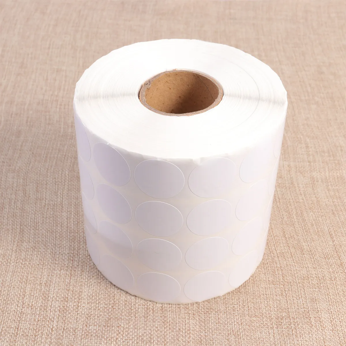 10000-etiquetas-redondas-en-blanco-papel-premium-facil-de-pegar-rollo-con-reverso-blanco-para-comerciantes-fabricantes-ropa-zapatos-sombreros