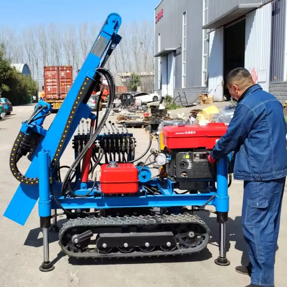 เครื่องเจาะบ่อลึกแบบเคลื่อนย้ายได้ขนาดเล็ก ปรับแต่งได้ 100 ม. 200 ม. พร้อมปั๊มโคลนสำหรับการสำรวจและเจาะบ่อบาดาลตื้น