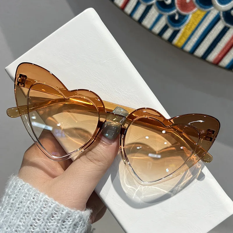 Солнцезащитные-очки-в-форме-сердца-для-женщин-градиентные-с-защитой-uv400-модные-в-стиле-«кошачий-глаз»-для-лета-пляжа-вечеринок-уличного-стиля