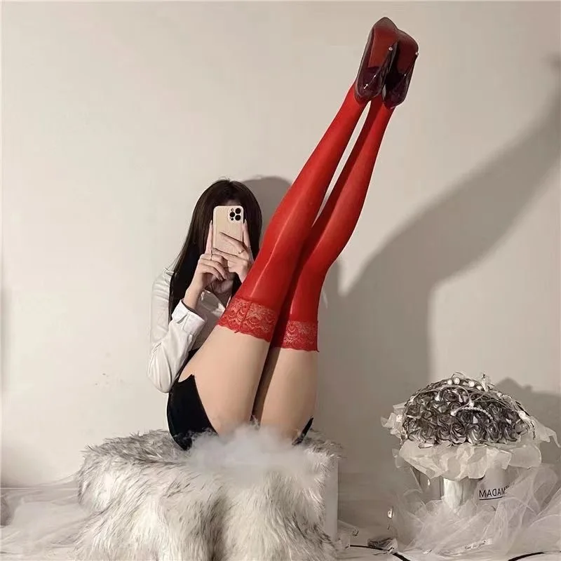 Sexy Silky Smooth and Shiny Leg Stockings Red Lace Border Shiny Horse Oil Silicone Stockings Anti Slip Horse Oil Silk Stockings