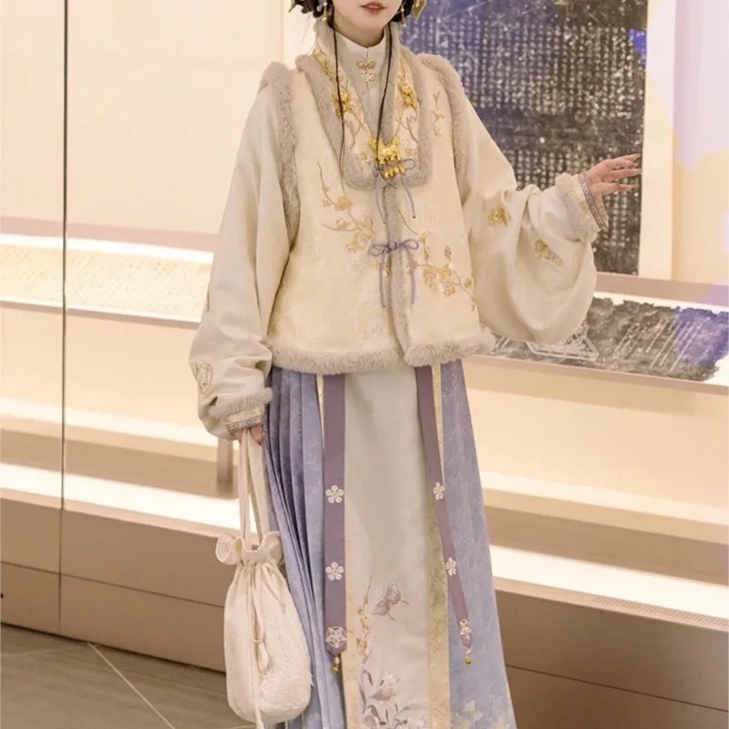 Hanfu women with velvet fingernail stand collar dress everyday suit