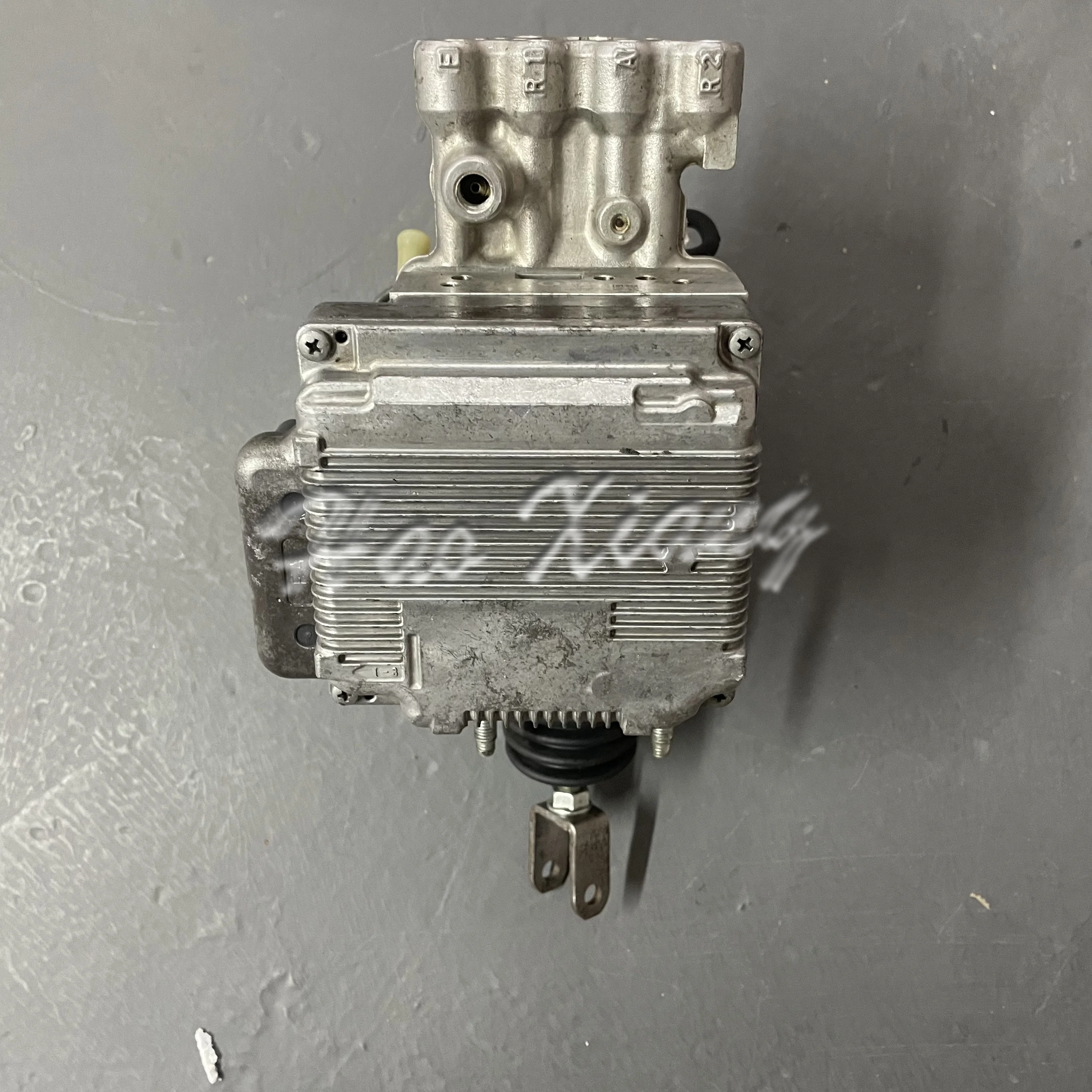 Auto ABS Brake Actuator Pump Assembly 47210-47150 for