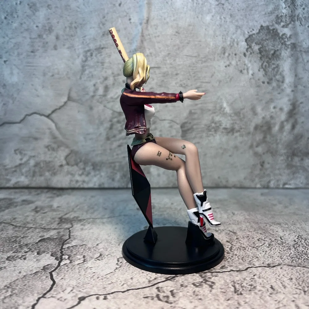 11-15cm Anime Harley Quinn seated Harley Quinn anime character PVC figurine Toy statue view 6