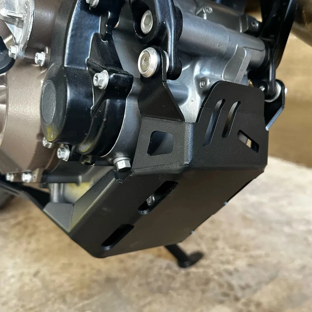 

For GASGAS ES 700 SM 700 690 SMC R Enduro R 701 Enduro 701 Supermoto Engine Guard Protection Engine Skid Plate Cover Protector