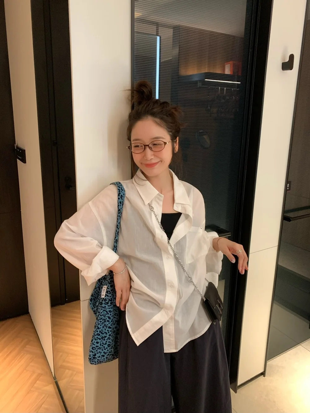 

Loose Women's White Shirt Breathable Casual Sun Protection Shirt Drapey Feeling Korean Style Spring Summer Airy Texture