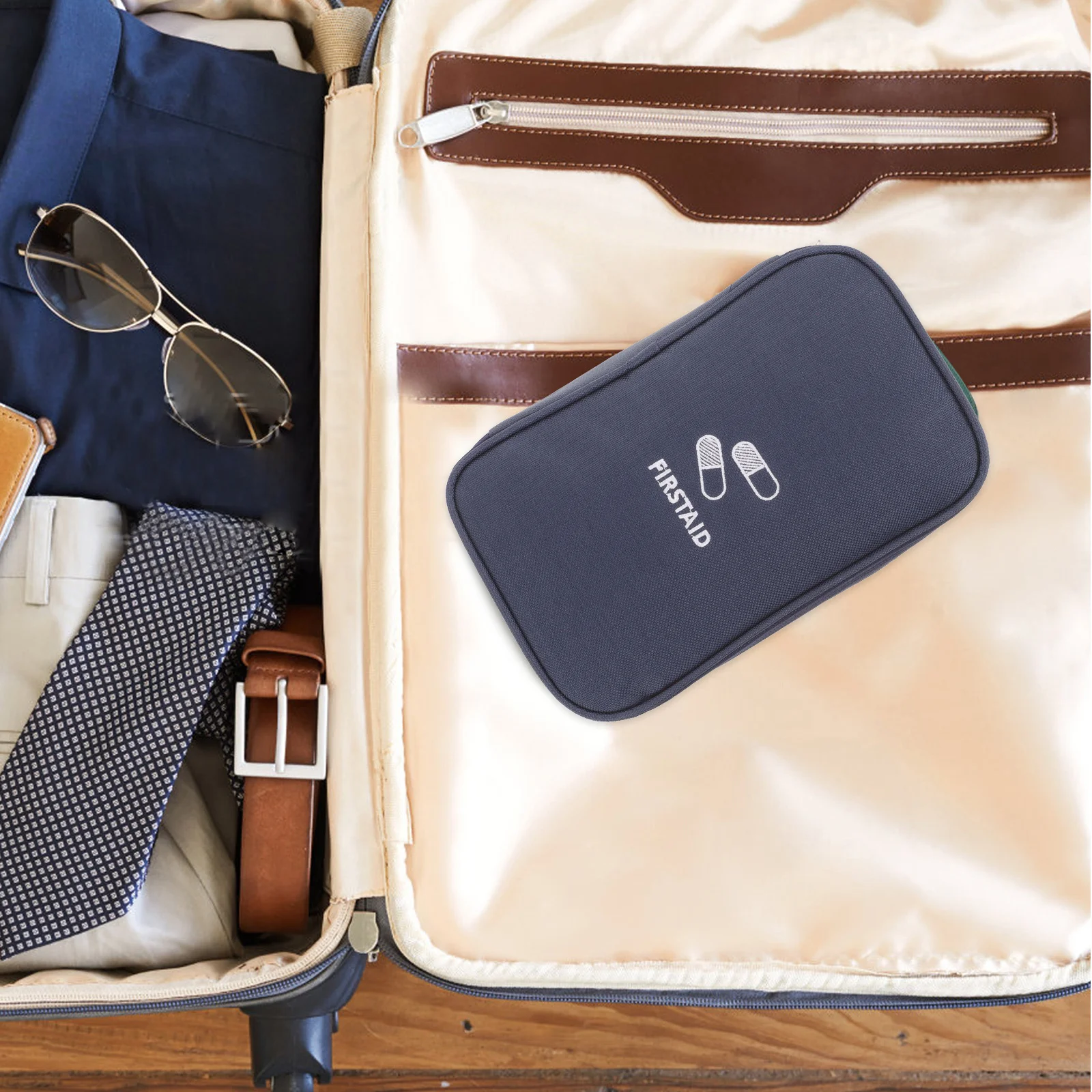 حقيبة الإسعافات الأولية المحمولة سعة كبيرة حقيبة سفر طبية مقاومة للماء من قماش أكسفورد حقيبة التمريض في الهواء الطلق لسيارة يخت الدراجة