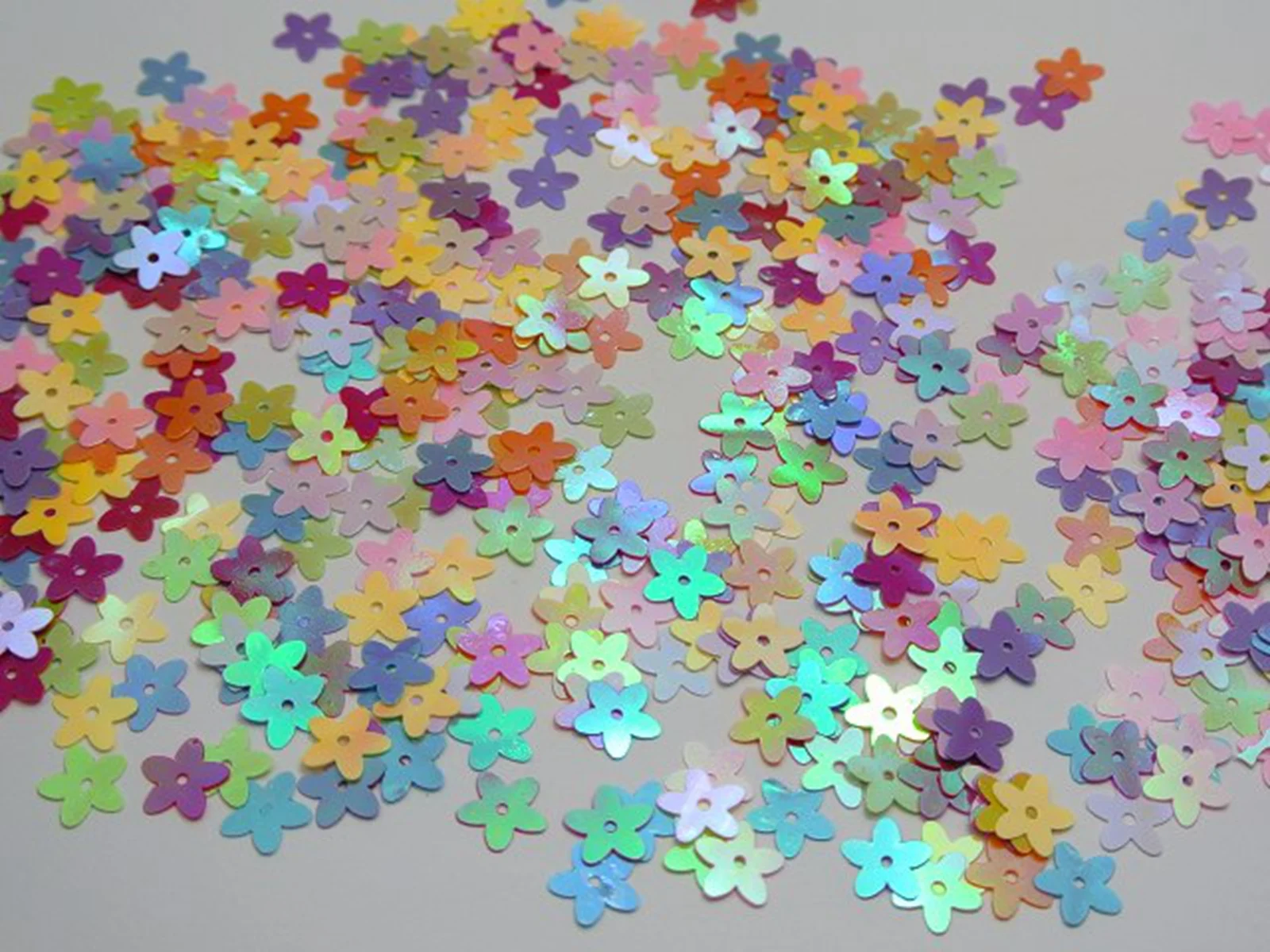 2000 Mixed Color AB 10mm Flowers Loose sequins Paillettes Sewing Wedding Craft  High quality in EU and US quality standard