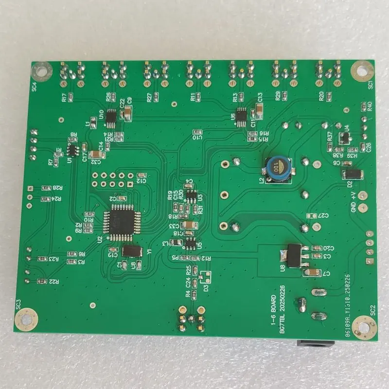 10M-6PLL 6 Channel Adjustable 10MHz PLL Board Built-in OCXO Phase Locked Loop Module 0.5-3 Vpp Input