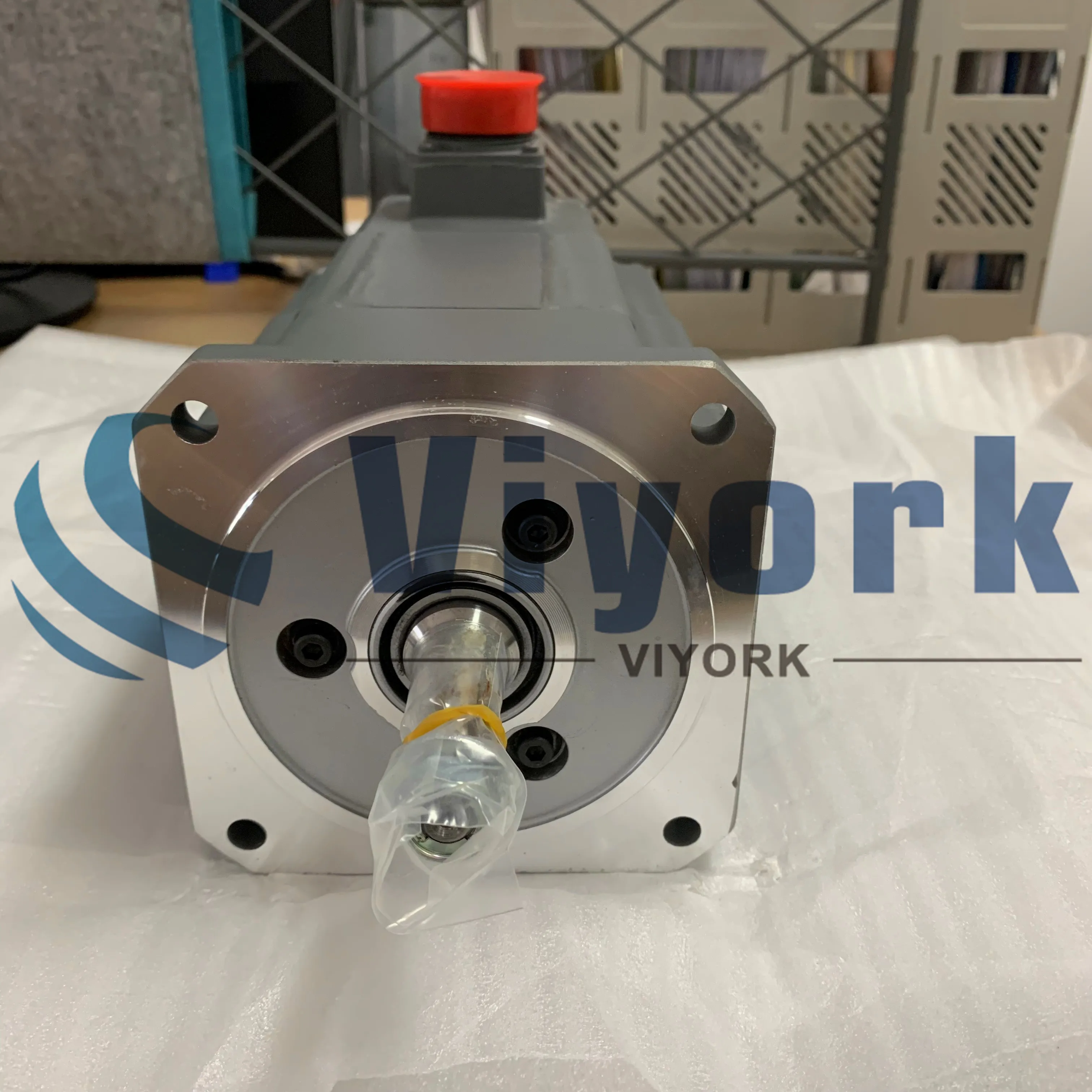 HA80NC-S AC SERVO MOTOR 5.5AMP 170V 2000R/MIN WITH ENCODER NEW