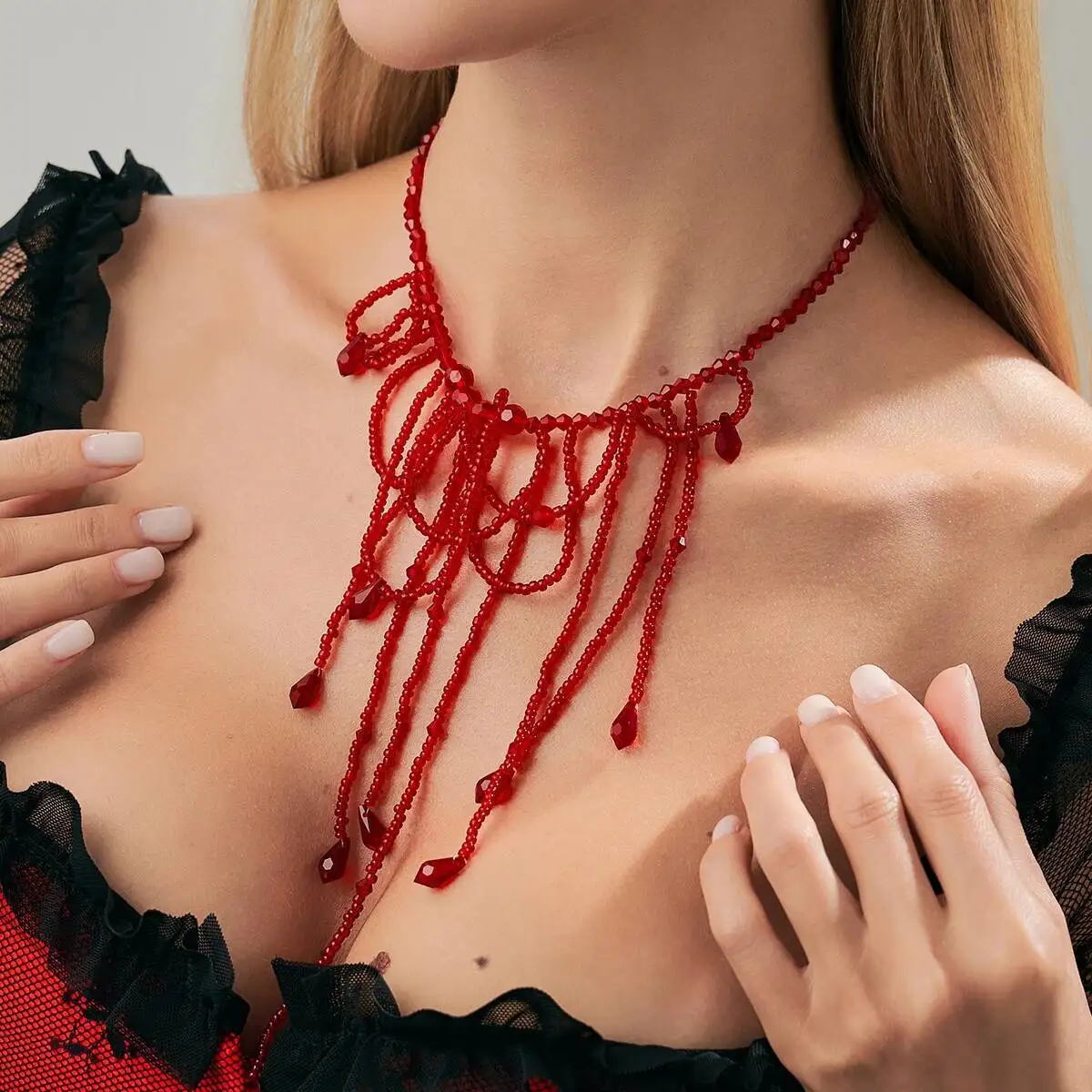 

Lacteo Halloween Gothic Red Black Crystal Beaded Tassels Necklace for Women Vintage Exquisite Party Banquet Jewelry Accessories