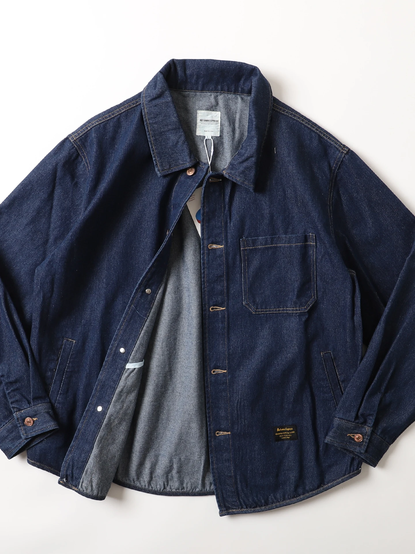 

Ретро-классическая мужская джинсовая куртка на осень, свободного кроя, в стиле BF, повседневная, универсальная, модная, хлопковая, с длинными рукавами и воротником