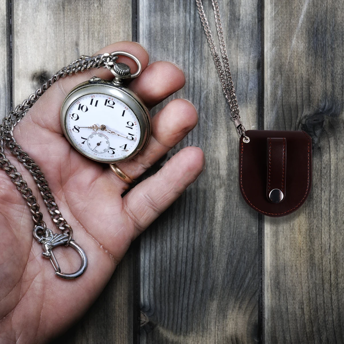

Durable Waterproof Scratch Resistant Men Pocket Accessory Pocket Watch Sleeve Storage Accessory Watch Box