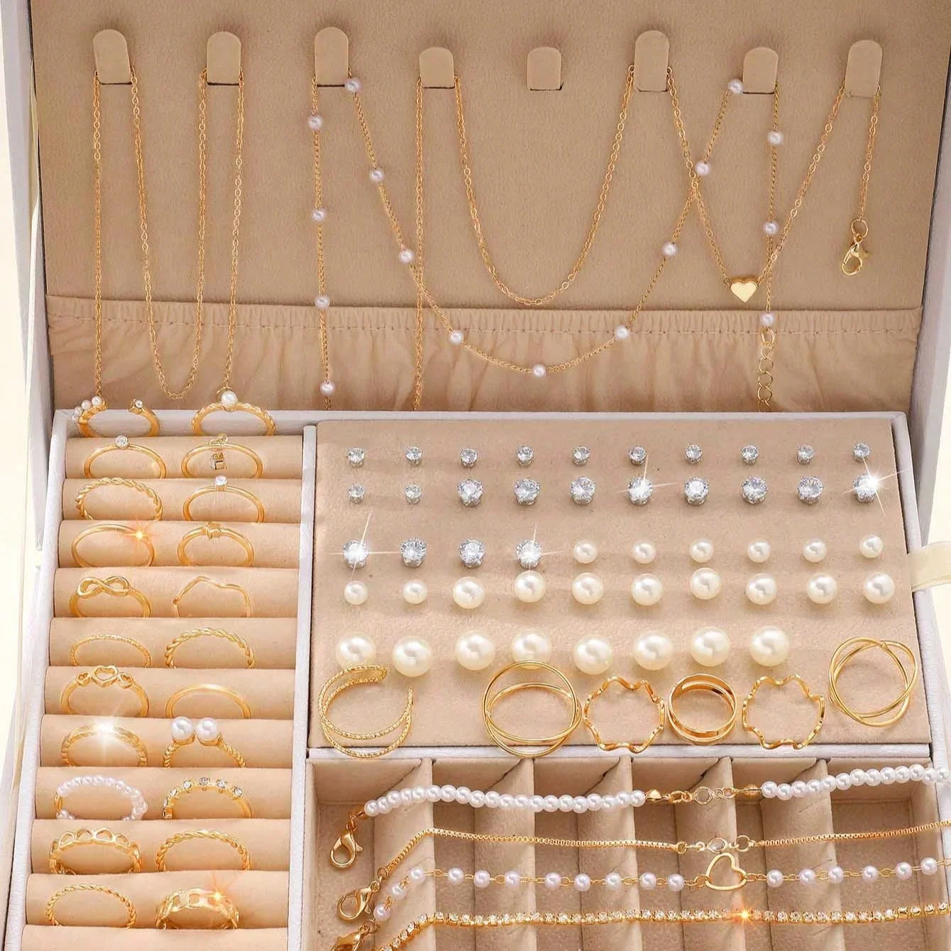 83개의 절묘한 인공 진주, 큐빅 지르코니아 및 하트 모양 반지, 귀걸이, 목걸이, 팔찌(상자 제외) 세트
