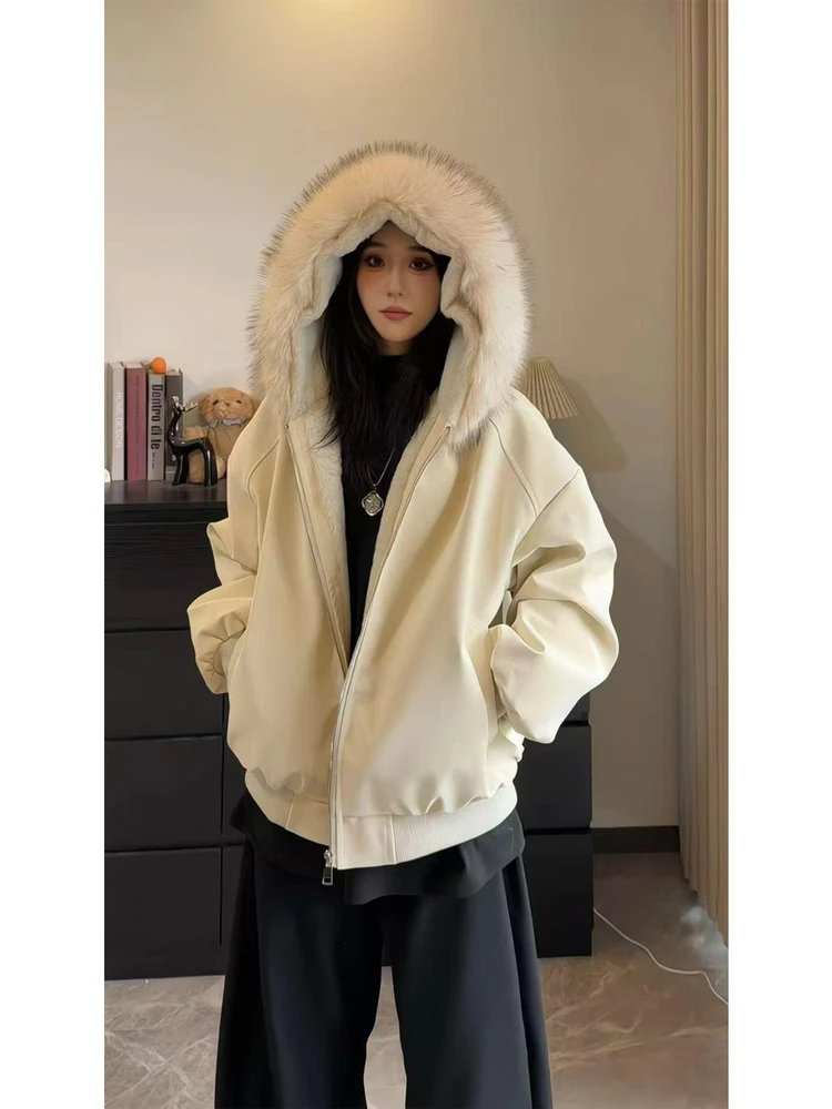 

Men's Thiened Fce Lined Hooded Cotton Jaet Marble Base Mountain Carving Removable Fur Collar Warm Winter Coat for Couples