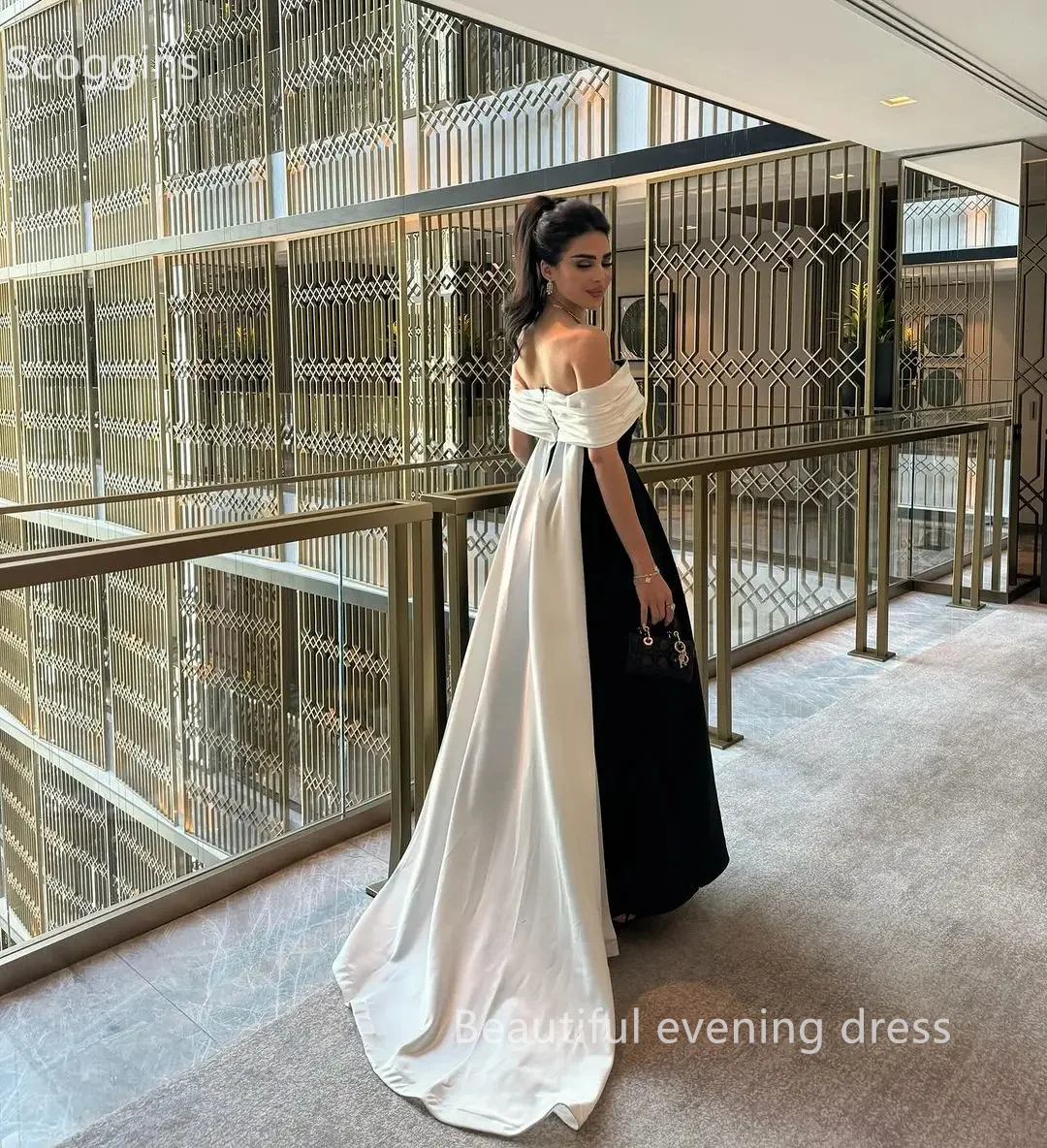 Scoggins فساتين سهرة Black Sleeveless Prom Dresses Off The Shoulder vestidos de novia Back Zipper Pleated Satin Floor Length Par