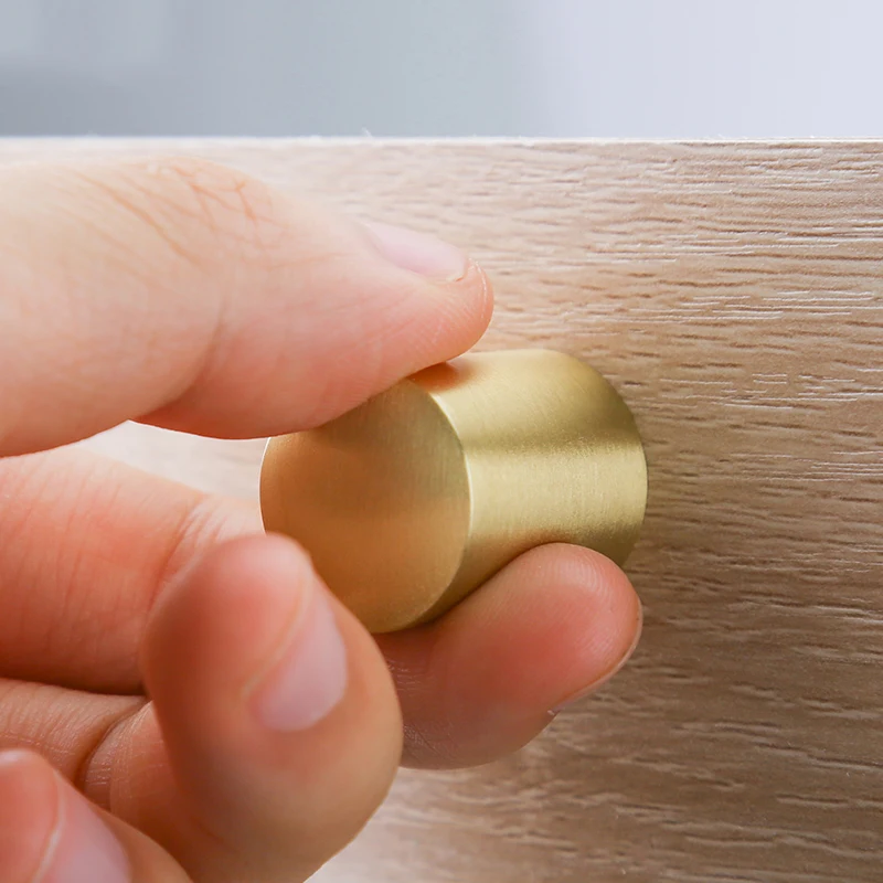 

4PCS Solid Brass Thumb Design European Furniture Handles Drawer Pulls Cupboard Wardrobe Closet Dresser TV Cabinet Pulls Knobs