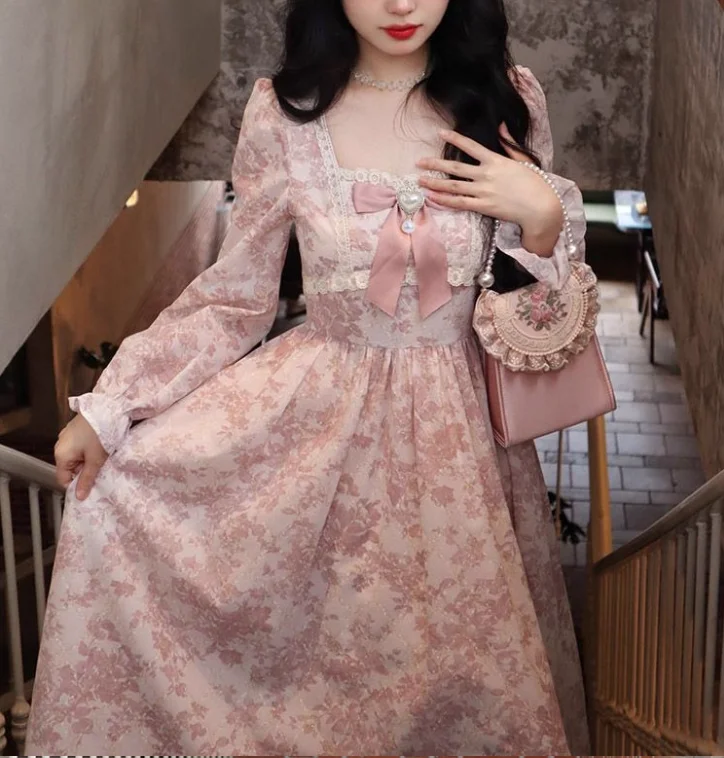 ربيع أنيق أنثى الفرنسية رائعة بأكمام طويلة الوردي الأزهار المحكمة فستان الأميرة ساحة الرقبة الحلو القوس الجنية فساتين طويلة #6