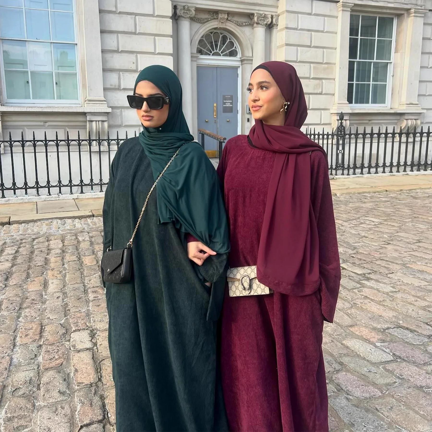 

Middle East Dubai Türkiye Abaya Robe Fashionable Autumn and Winter Long Sleeves Cardigan Jalabiya Elegant Dress Real Picture