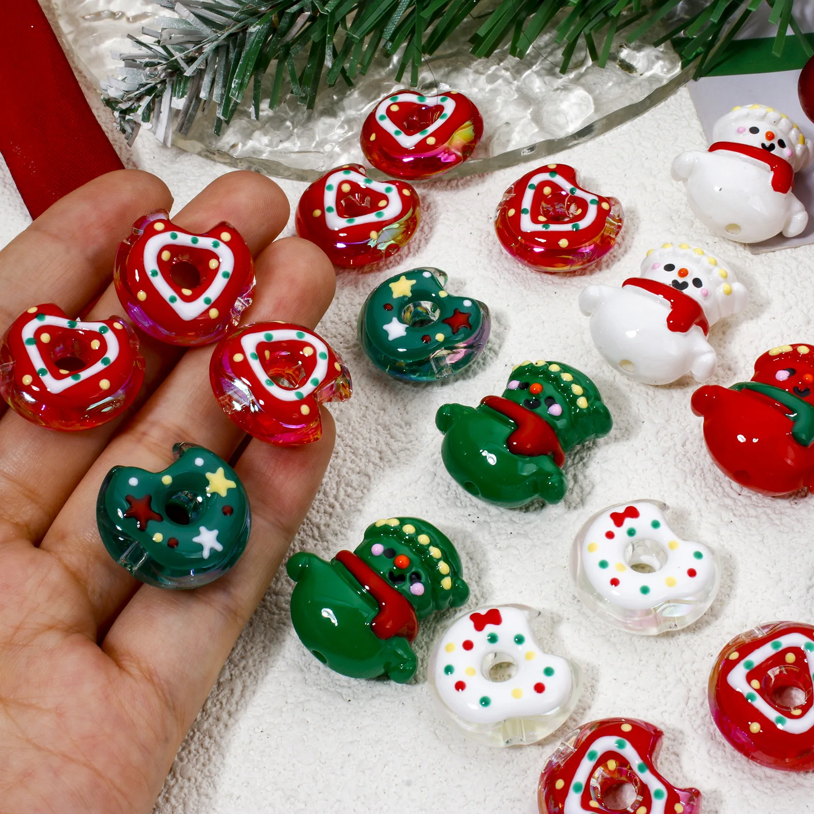 5 PCs Christmas Acrylic Beads For DIY Jewelry Making At Random Mixed Color Christmas Snowman Doughnut Enamel Findings