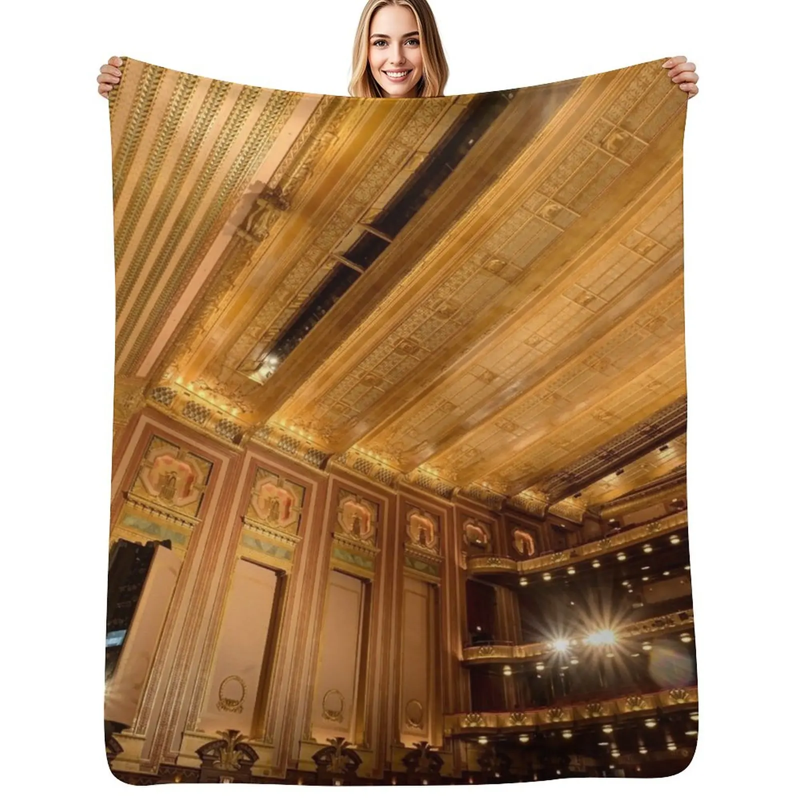 

Lyric Opera House - Chicago Throw Blanket All Season Lightweight Soft Blanket for Bed