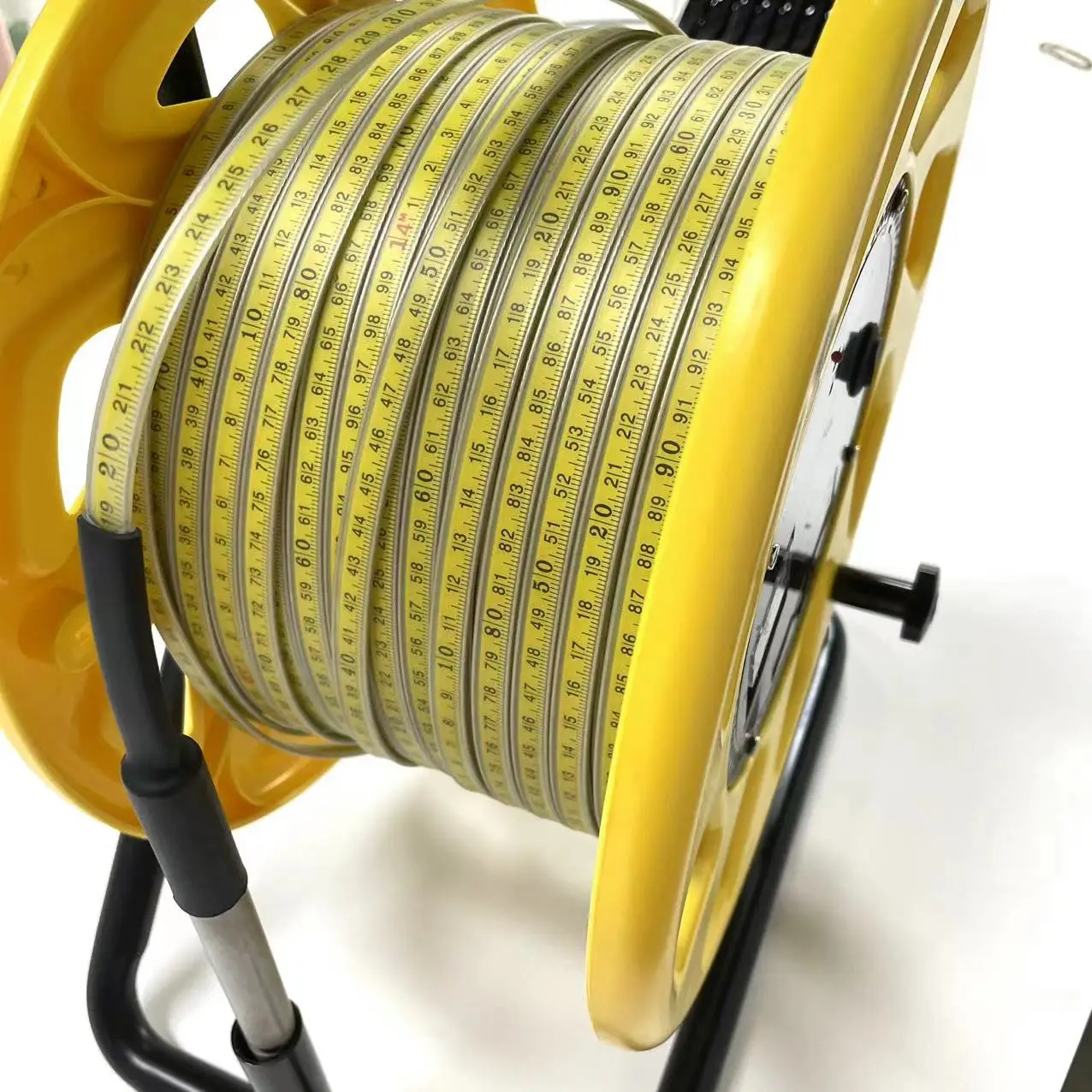 100m Hot Sale Deep Borehole Well Portable Water Level Sensor Price Groundwater Survey Equipment Water Level Dip Meter