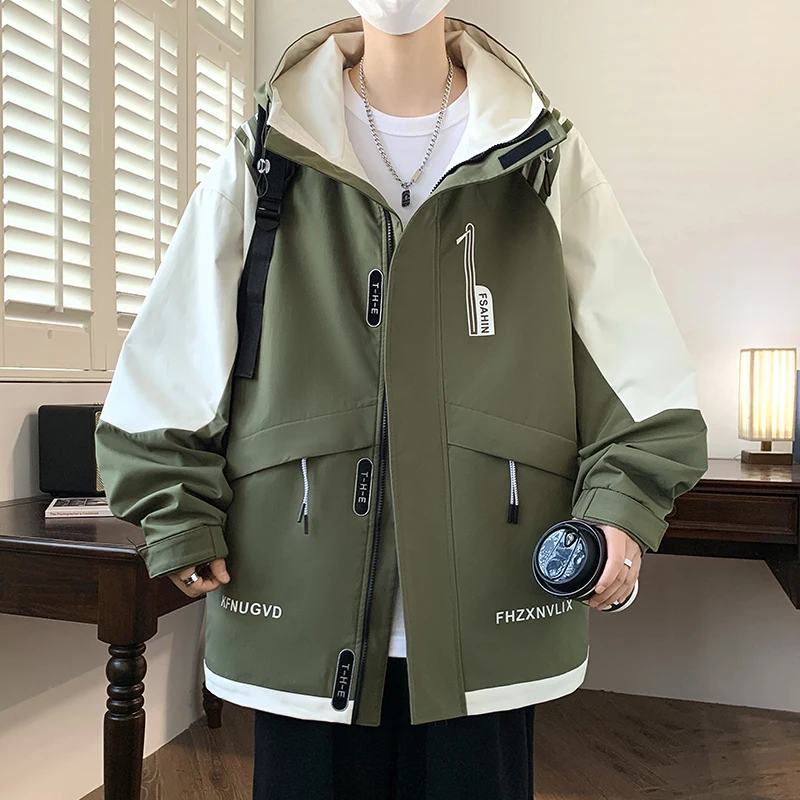 

Новая мужская повседневная куртка для активного отдыха 2024 года, водонепроницаемая, весна-осень, из полиэстера и ткани Окс, на молнии, с капюшоном, с боковыми карманами