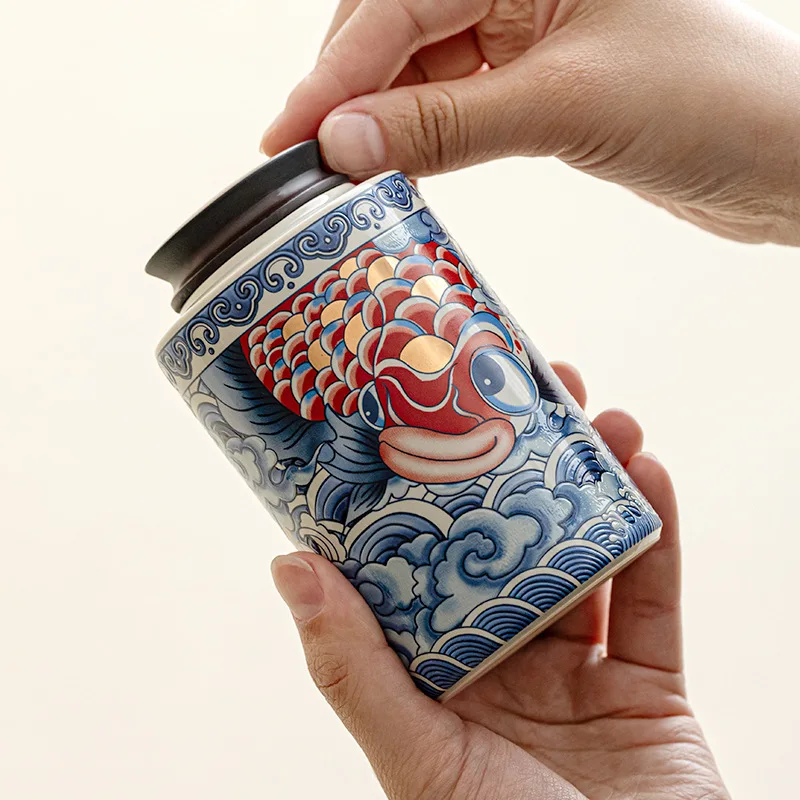 Contenitore per tè creativo in porcellana bianca e blu per la casa, modello di pesce in ceramica, vaso decorativo, scatola multifunzionale per caramelle e noci