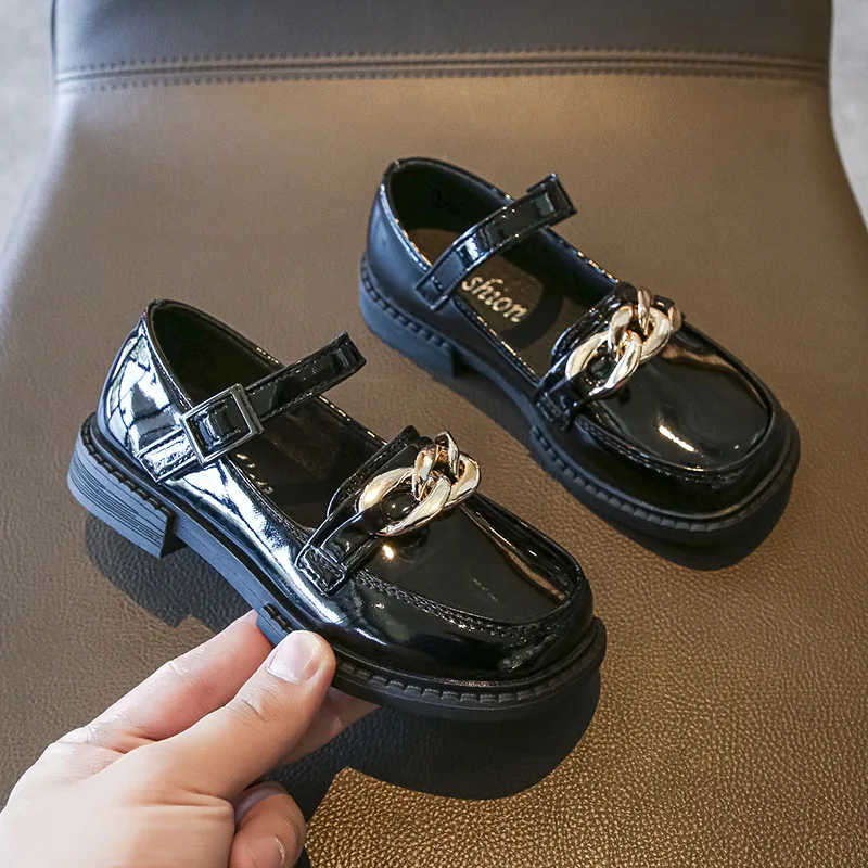 

Little Princess PU Shoes 2022 Spring New Black Britain Kids Fashion Soft Shallow Girls Mary Jane Metal Children Shallow Shoes