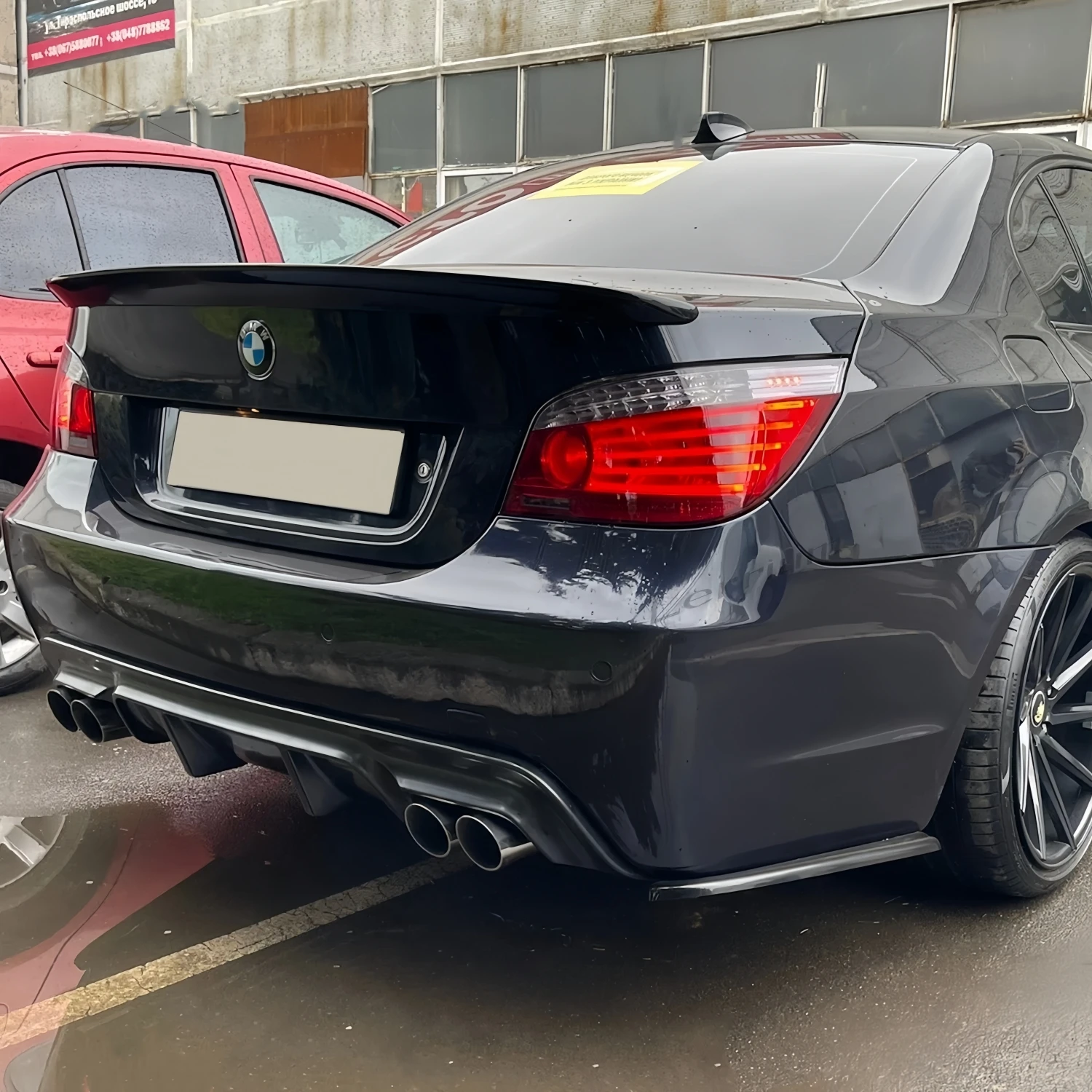 Car Rear Bumper Diffuser Splitter For BMW E60 E61 525i 525d 530i M Sport M-tech M-package 2005-2010 Tuning Gloss Black Bodykits