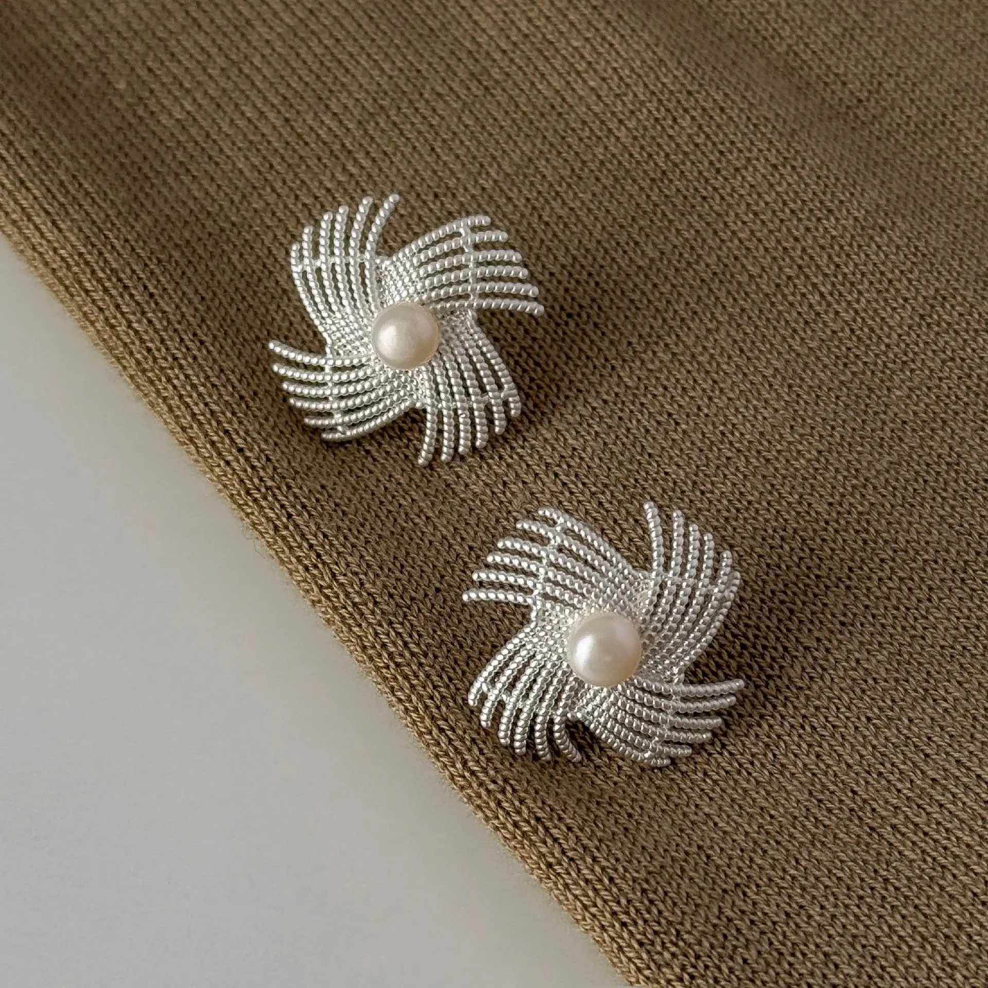 925 Silver Stud Earrings Elegant Flower Pearl Windmill Sunflower Cute For Women Girl Gift Jewelry Dropshipping Wholesale