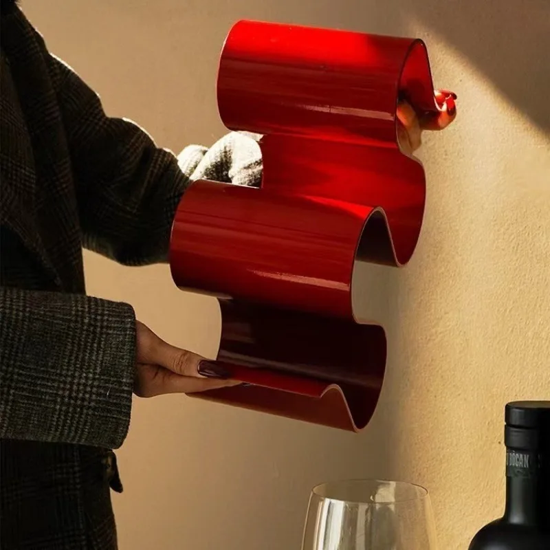 Storage rack S-shaped wine rack, displaying modern and simple decorative ornaments