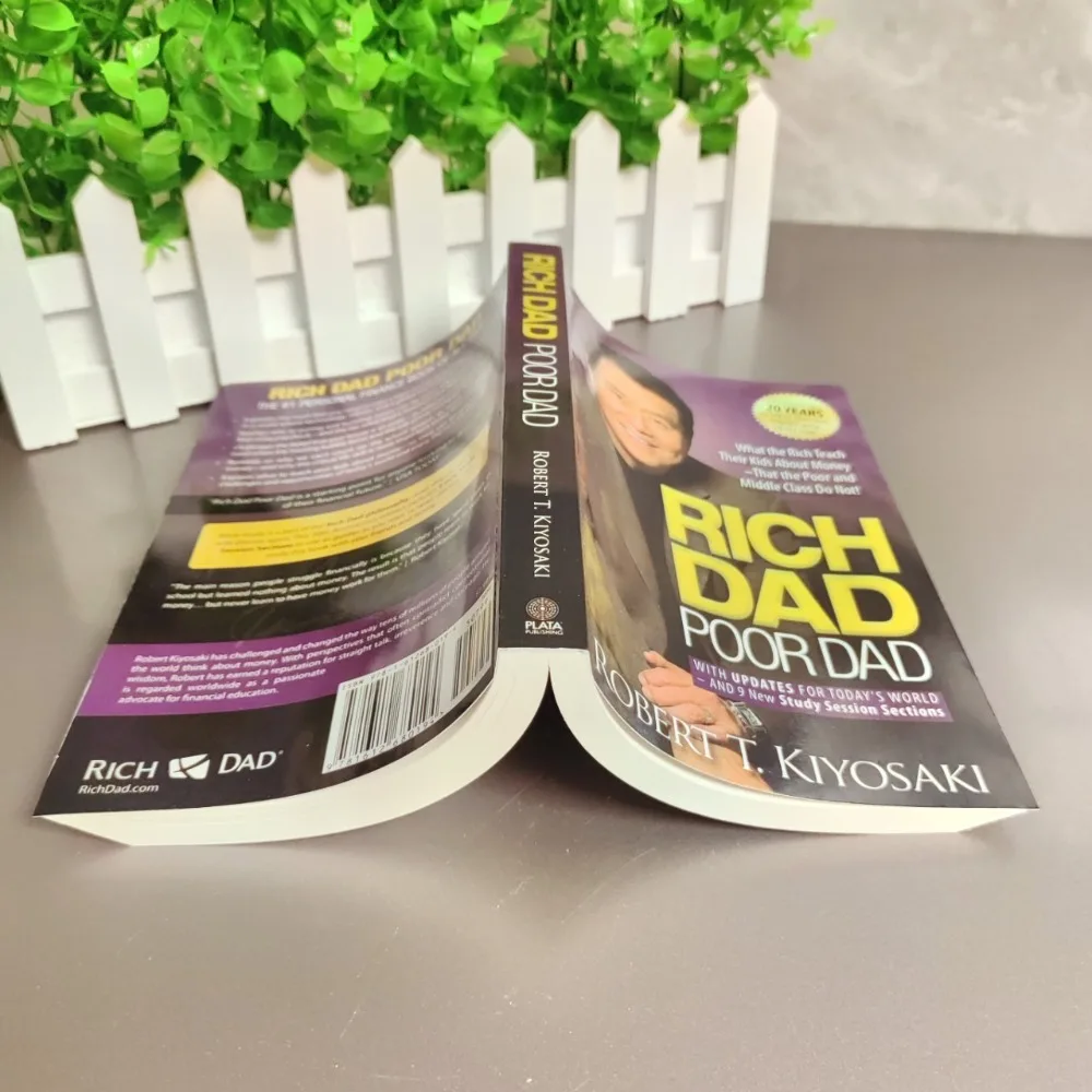 Rich Dad Poor Dad Robert Kiyosaki English Book Finance Wealth Management Business Self Help Investment Reading Book