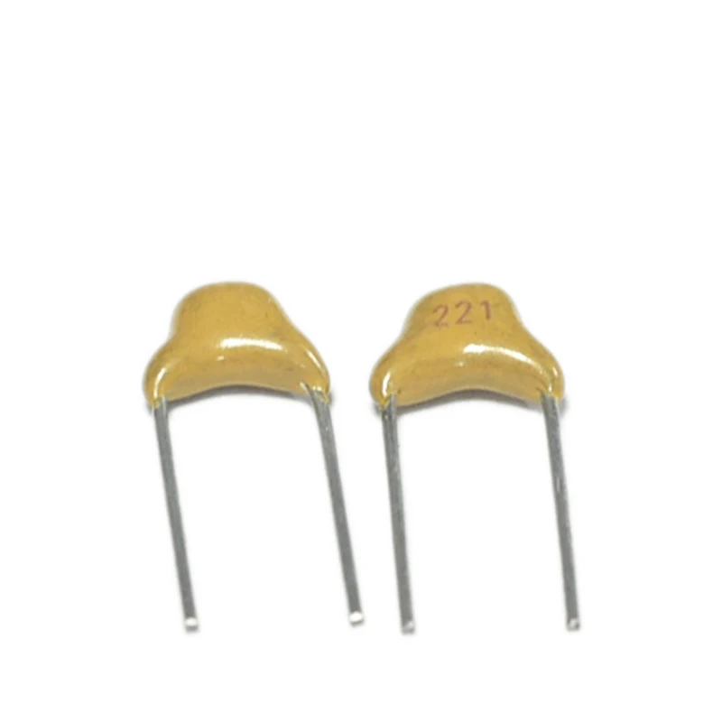 100PCS Capacitor Monolítico 220PF 221 50V Pin Passo 5.08 MM ± 5% A Infinito Capacitância