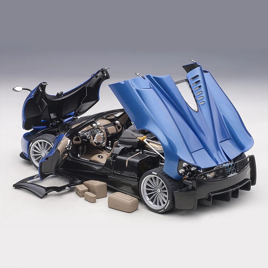 โมเดลรถยนต์ AUTOart 1:18 Pagani Huayra Roadster แบบตั้งโชว์ ของสะสม ของขวัญวันหยุด