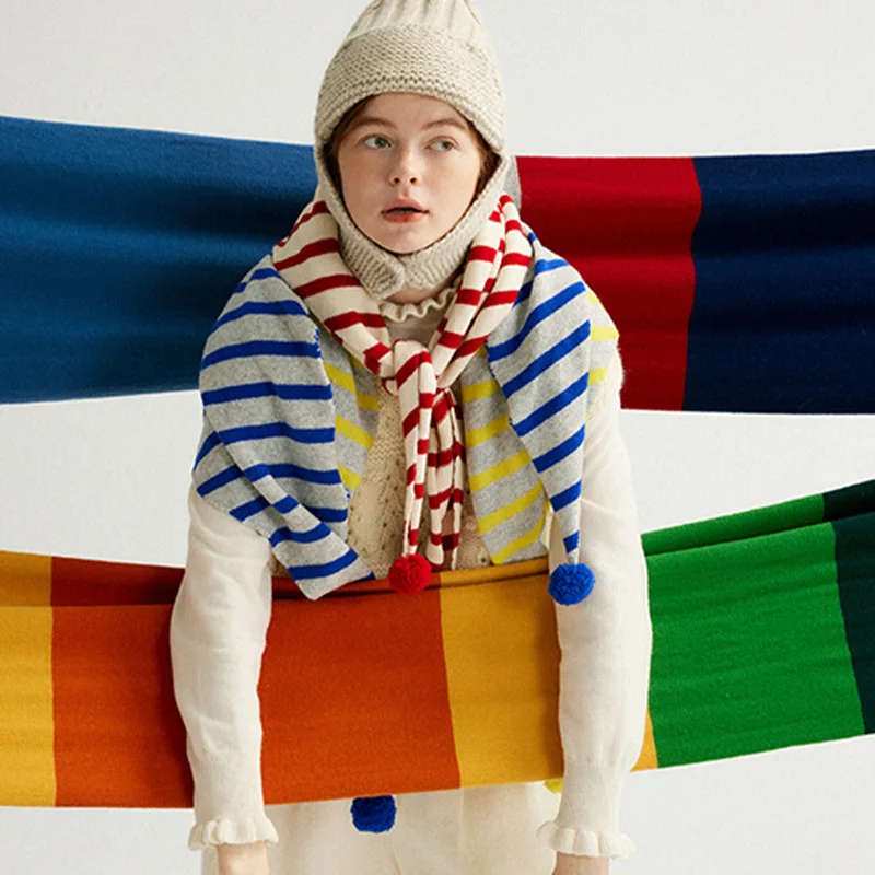 

Японский треугольный шарф с помпонами, женский осенне-зимний шикарный вязаный шарф в полоску в стиле ретро, женский теплый шейный платок, термоглушитель