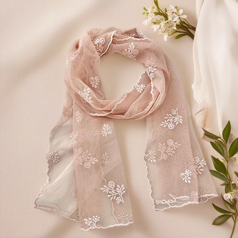 Dun kant lang elegant beige garen fris en zoet effen kleur zijden sjaal Franse retro damessjaal lente zomer en herfst