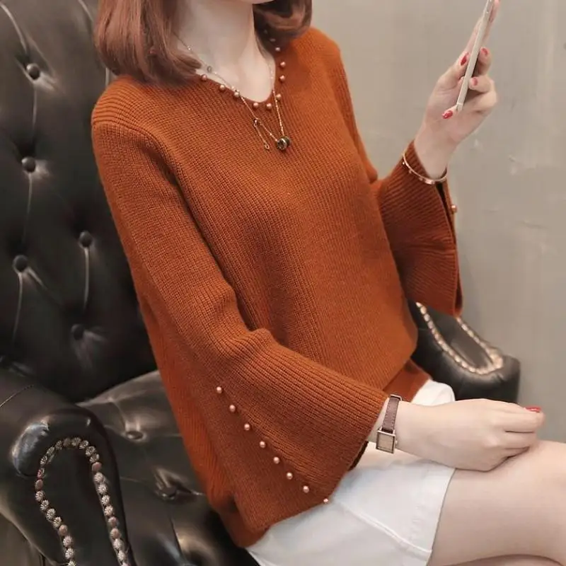 Elegant V-Neck Flare Sleeve Beading Knitted Sweaters Women\'s Clothing 2022 Autumn New Loose Casual Pullovers Stylish Korean Tops