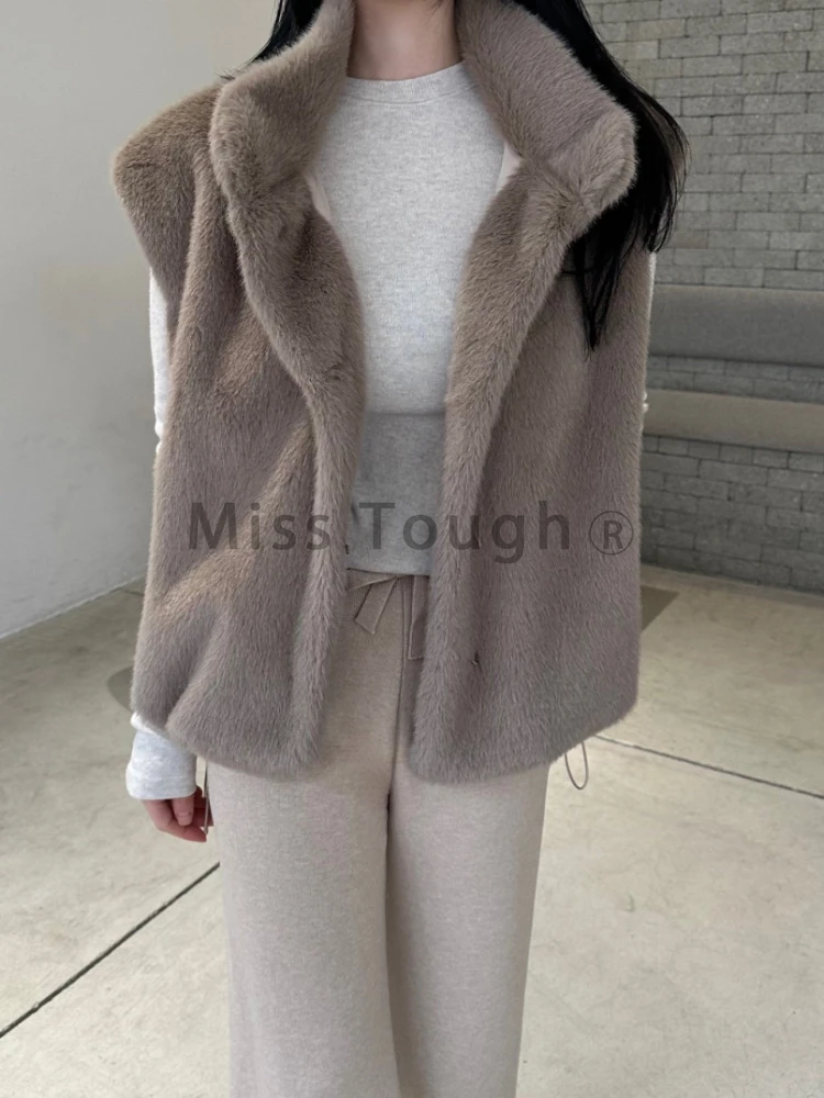 French Sle 2000s Vinatge Fur Vest Women Autunb Winter Fashion All-Matching Thickened Tops Korean Solid Loose Warm Casual Vests