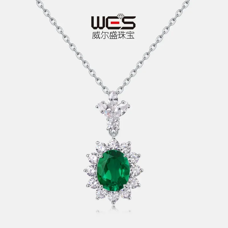 Cultivated Emerald Sunflower Pendant for Women 18K Gold Inlaid with Colored Baby Stones PT950 Platinum Pendant