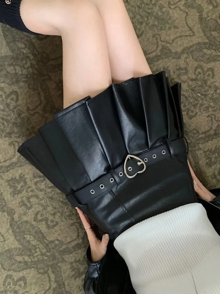 

2025 Love Belt Y2K Pu Skirts Women High Waist Sexy Mini Pleated Skirt Korean Vintage Slim Female Casual New Spring Black Skirts