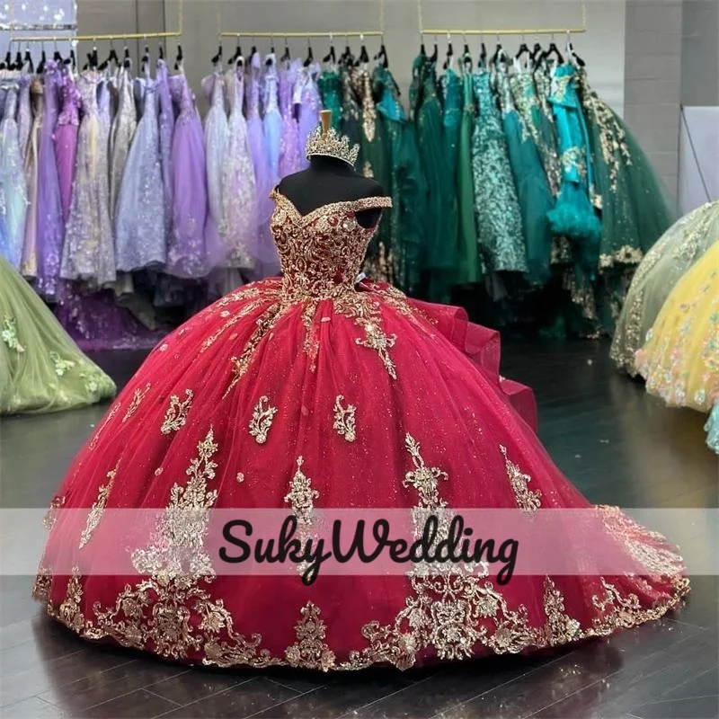 Luxury Red  Princess Quinceanera Dresses Off Shoulder Gold Appliques Lace Sweet 15 Mexican Prom Party Ball Gowns Customized