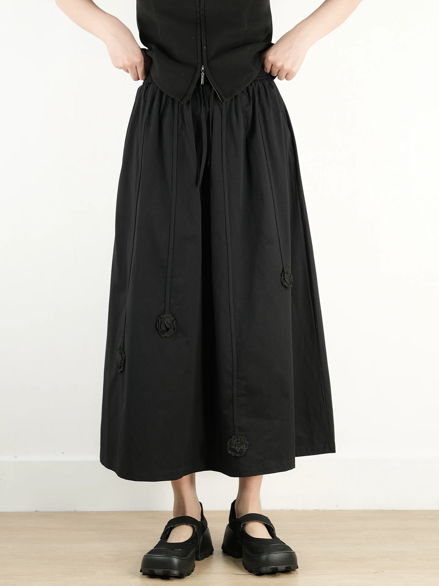 

Юбка Lvrn Dark Style с 3D-цветочным дизайном, А-силуэт, весна-лето, универсальная, с высокой талией, из хлопка, простая, универсальная, полностью черная, длинная юбка