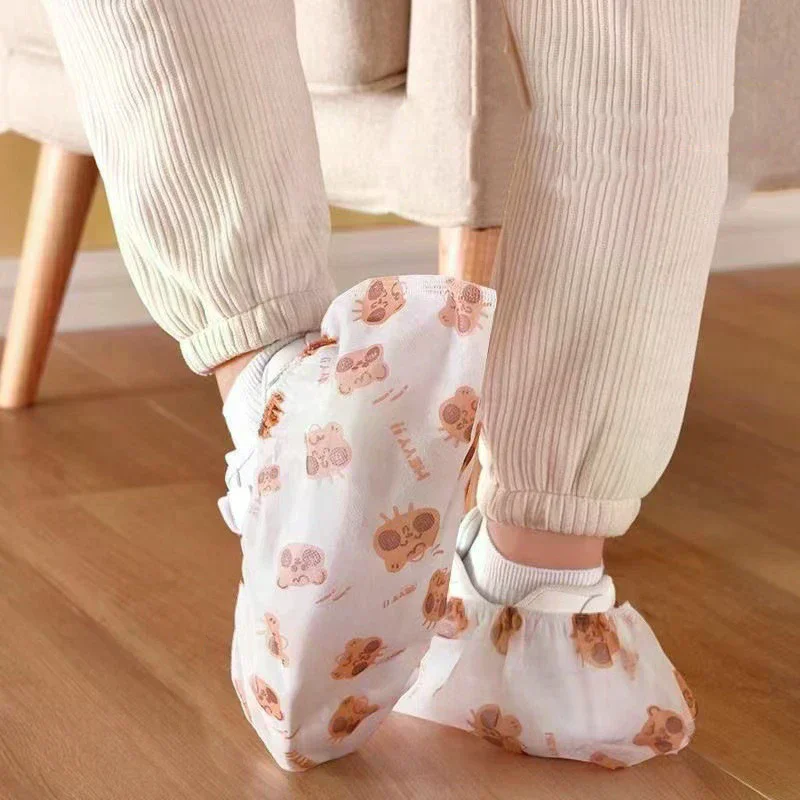 Cartoon Printed Non-Woven Thickened Shoe Covers Disposable Indoor Dustproof Anti-Slip Guest No-Remove Shoe Foot Covers