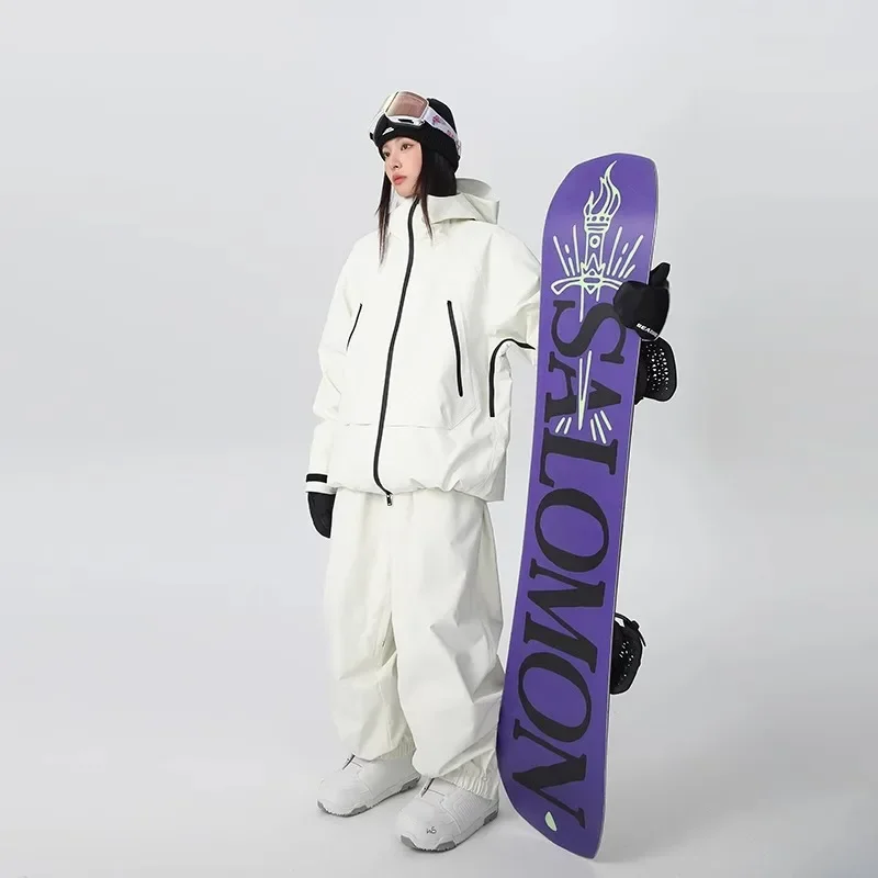 2025 Nuovo set da snowboard oversize donna caldo antivento impermeabile set di abbigliamento sportivo da uomo pantaloni da giacca da sci resistenti all'usura traspiranti