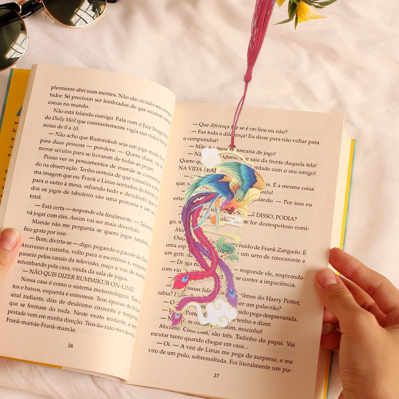 

1pc Dragon Phoenix Metal Bookmark Chinese Style Hollow Carved Tassel Book Marker For Readers Gifts Men Ancient Myth Reading