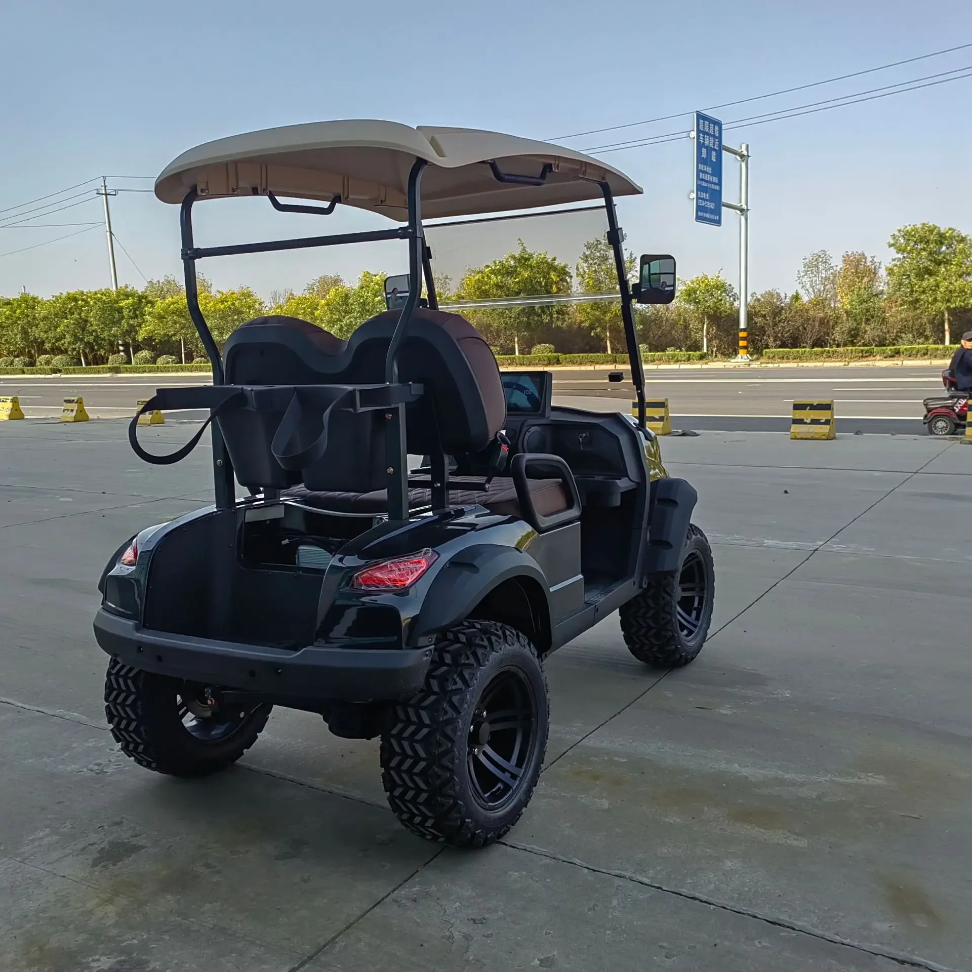 Golf cart scenic tourist scooter real estate viewing reception car patrol car off-road electric vehicle