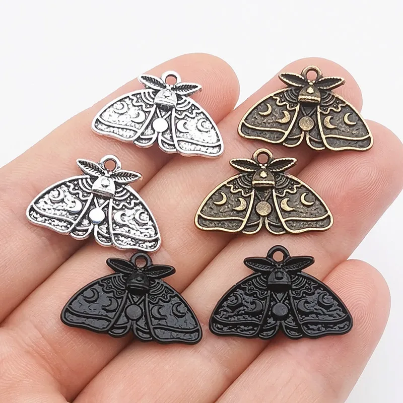 Fashion Retro Moth Pendant Accessories For Jewelry Making Alloy 3 Colors Options DIY Bracelet Necklace Trinket Bag Wholesale