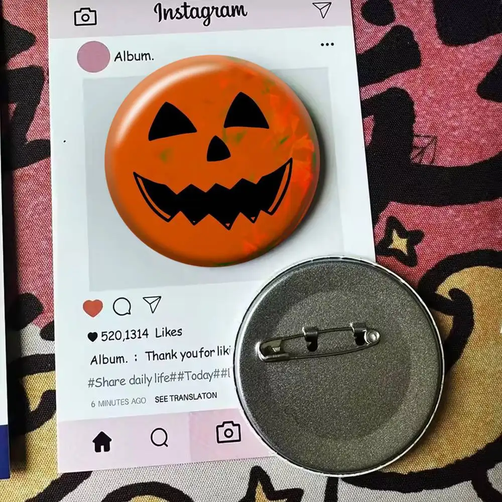 Halloween Jack-o-lantern  Laser Badge Creative Pins Brooch for Bag Clothes Hat Decor Gifts Fans Collect